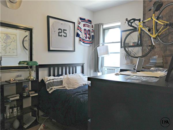 Building Photo - 55 E 2nd St