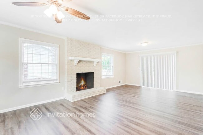 Building Photo - 1427 Drayton Woods Dr