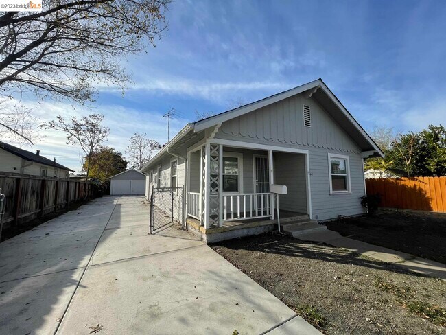 Foto del edificio - 441 N Livermore Ave