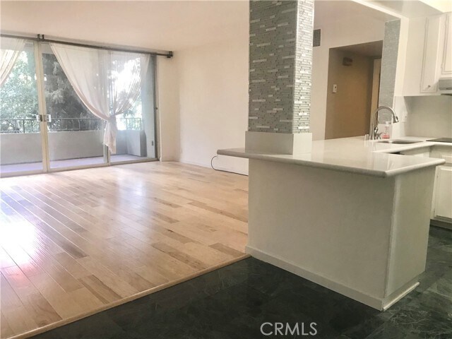 Foto del edificio - 1300 Midvale Ave