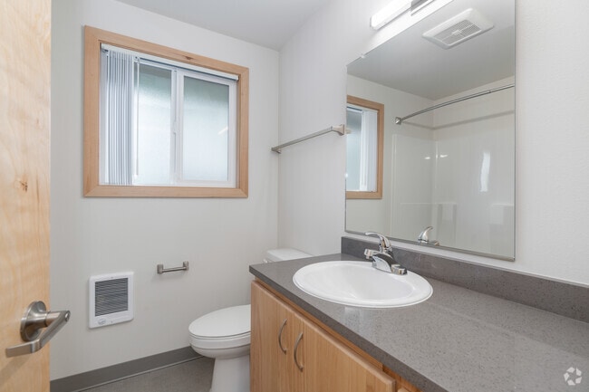 2BR, 1BA - 850SF - Bathroom - Marilann Terrace