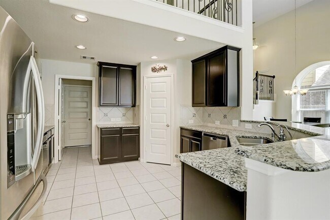 Building Photo - 15435 Pattington Cypress Dr