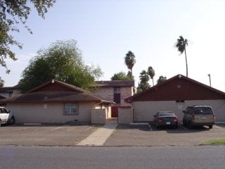 Building Photo - 717 W Iris Ave