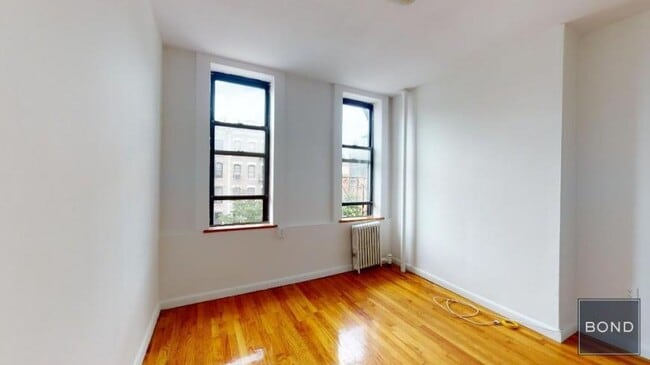 Building Photo - 2 bedroom in Manhattan NY 10003