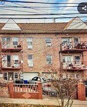 Building Photo - 93-26 197th St