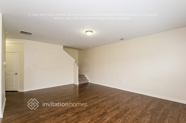 Foto del edificio - 999 Rock Hill Pkwy