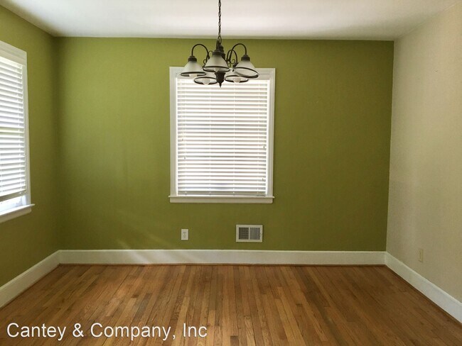 Building Photo - 3 br, 1 bath House - 1212 Cedar Terrace