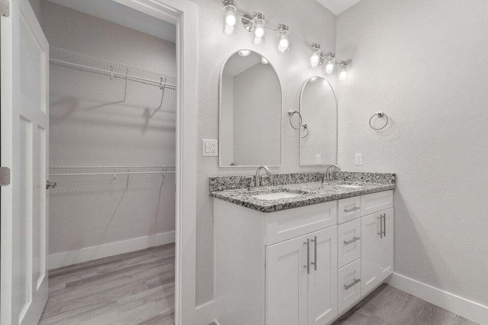 Foto del edificio - 1360 Georgia Ave