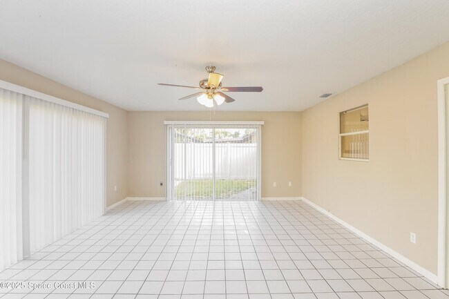 Foto del edificio - 6090 Clearfield Ave