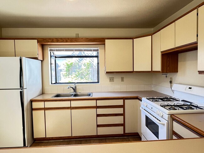 Foto del edificio - 2112 Price St