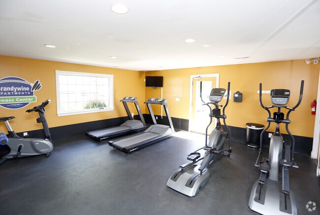 24 hour fitness hookup