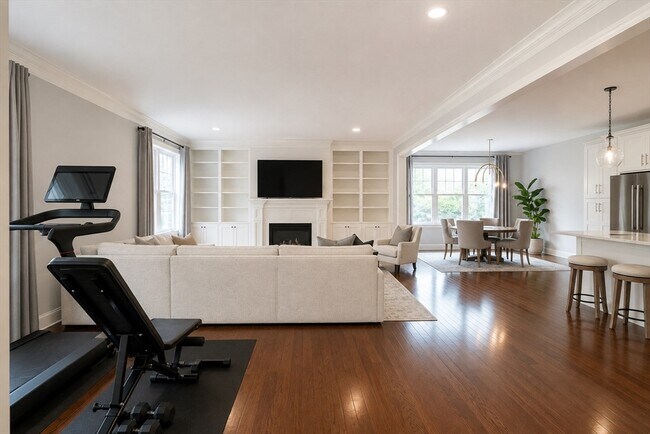 Foto del edificio - 4 Strauss Ln