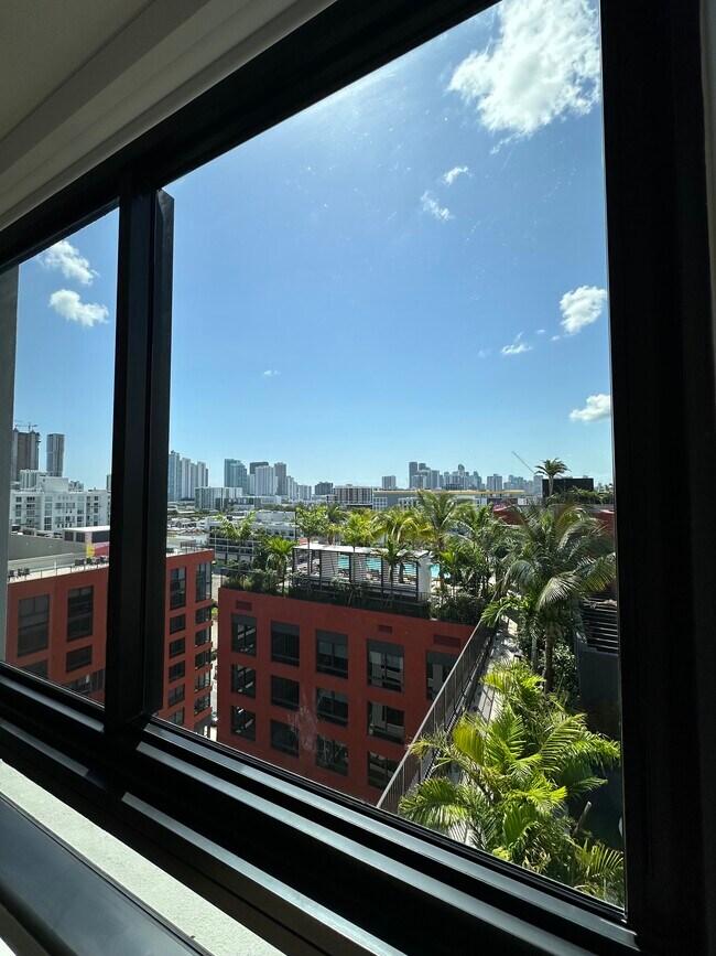 Foto del edificio - 97 NW 27th St