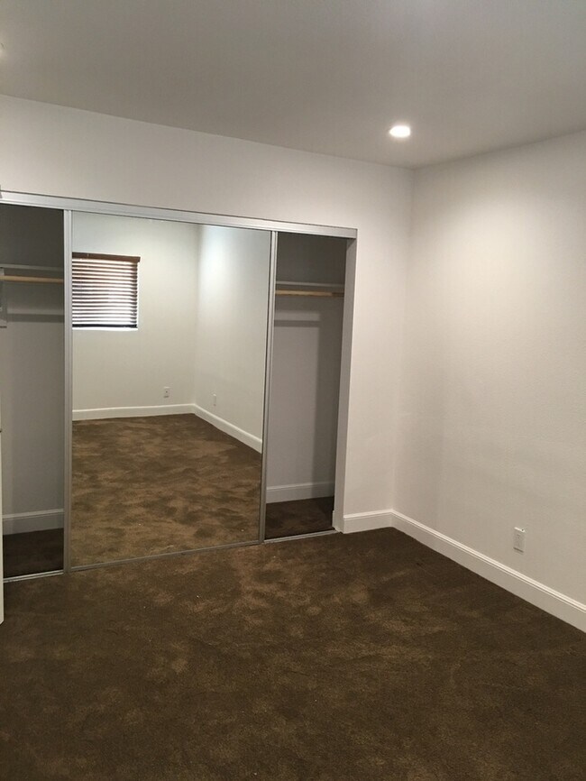 Foto del edificio - 3842 Westporter Dr