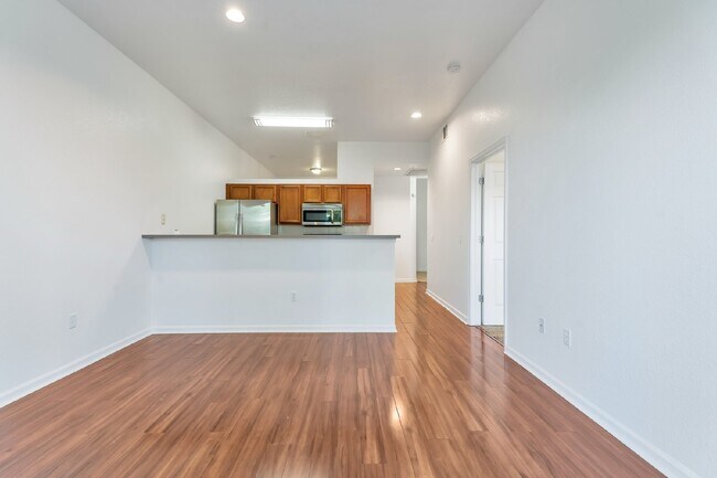 Foto del edificio - A Great modern 2 Bed / One bath for rent