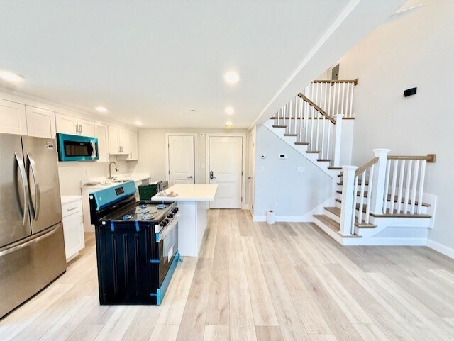 Building Photo - 220 Winthrop St