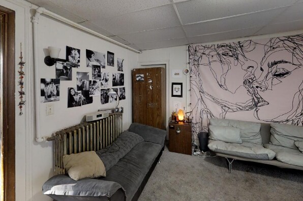 Building Photo - 222 S Geneva St