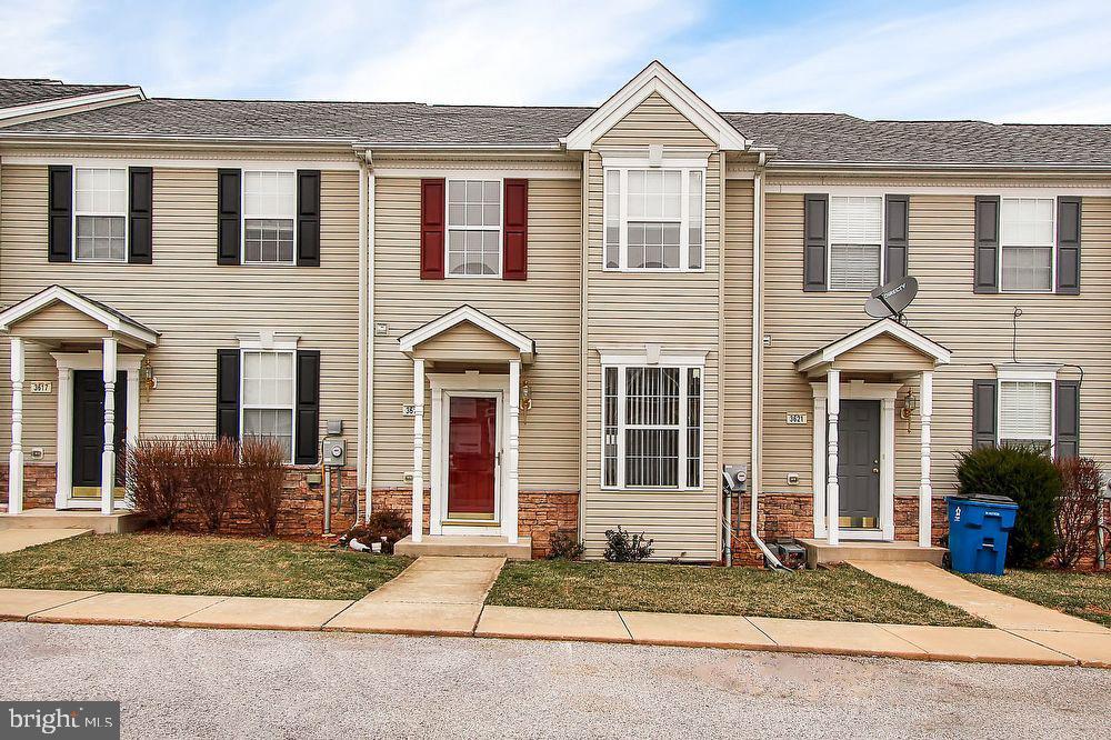 3619 Armory Ln, York, PA 17408 Townhome Rentals in York PA