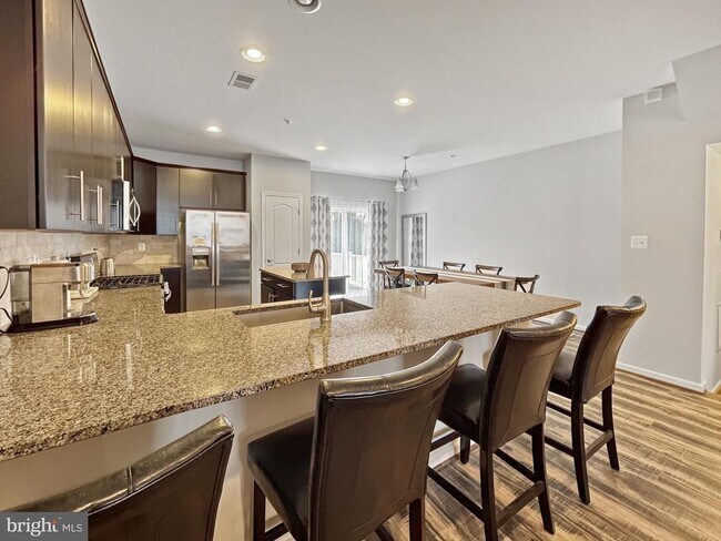 Foto del edificio - 12745 Longford Glen Dr