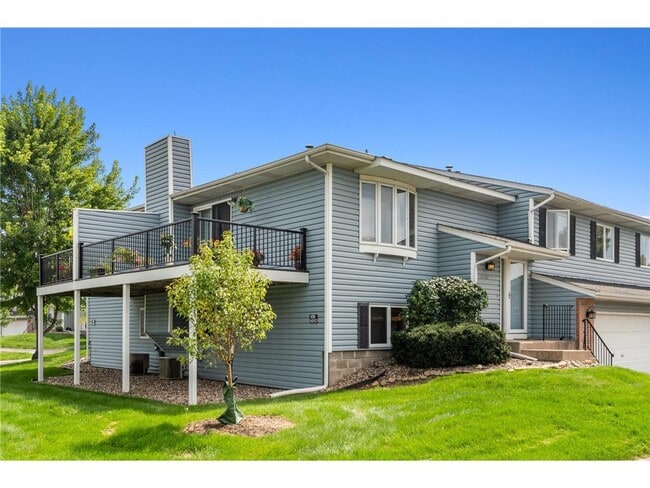 Building Photo - 14797 Lower Endicott Way