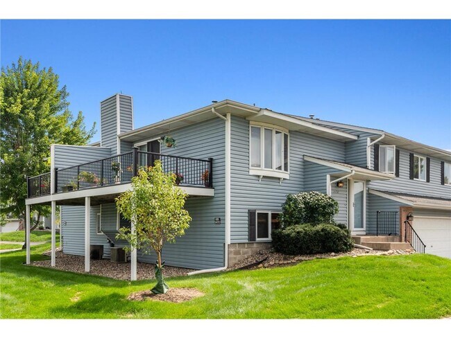 Foto del edificio - 14797 Lower Endicott Way