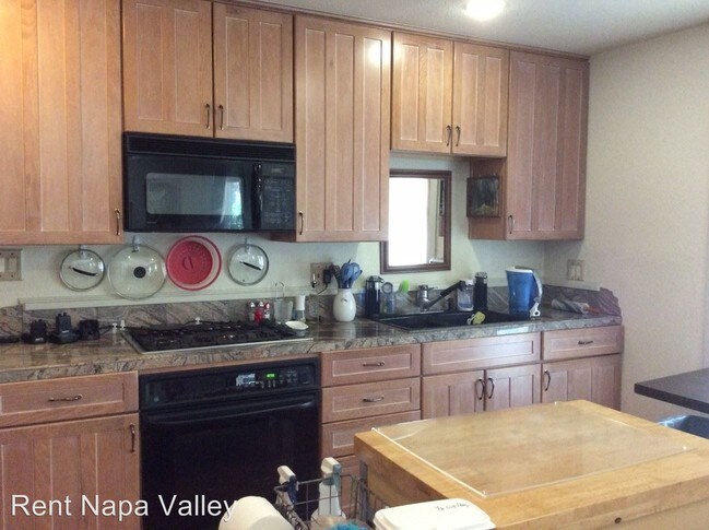 Building Photo - 1 br, 1 bath House - 2434 Silverado Tr. N.