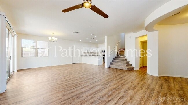 Building Photo - 3442 W Hayduk Rd