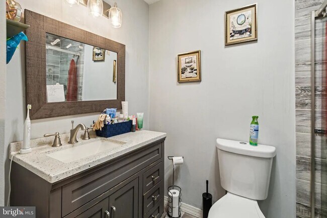 Foto del edificio - 1008 Timber Creek Rd