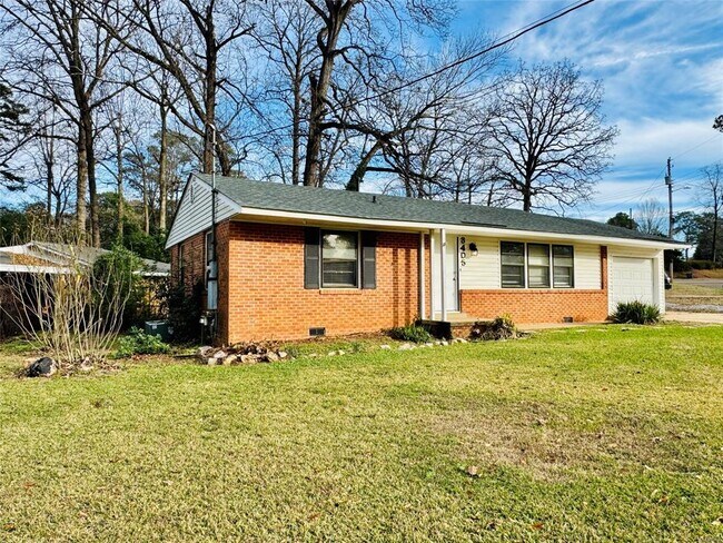 Foto del edificio - 3405 Vermont Dr