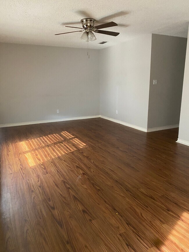 Foto del edificio - 3508 Sabine Ave