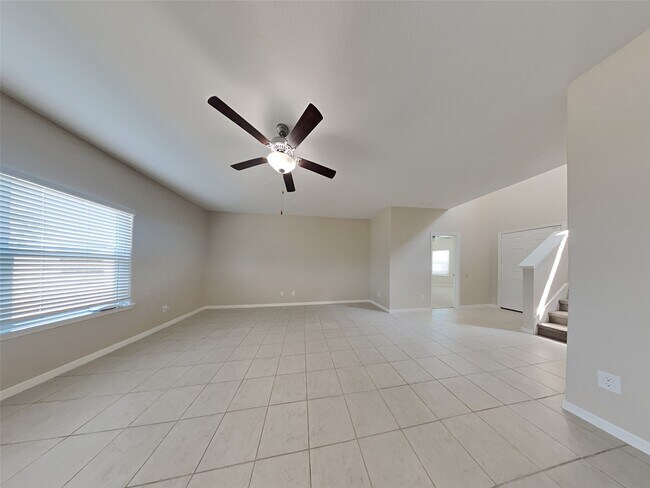 Foto del edificio - 692 Totem Trail Dr