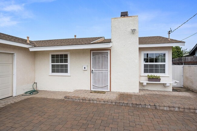 Building Photo - 4148 Cole Way