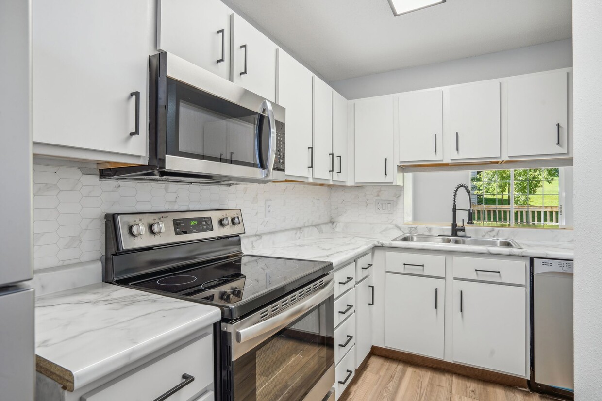 Walden Ridge Townhomes - Walden Ridge Townhomes