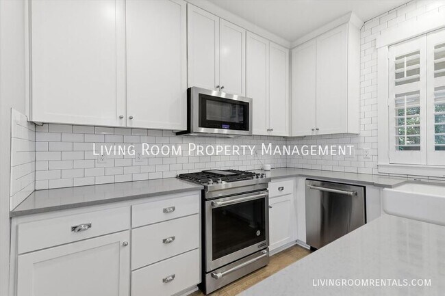Foto del edificio - 5485 NE 37th Ave