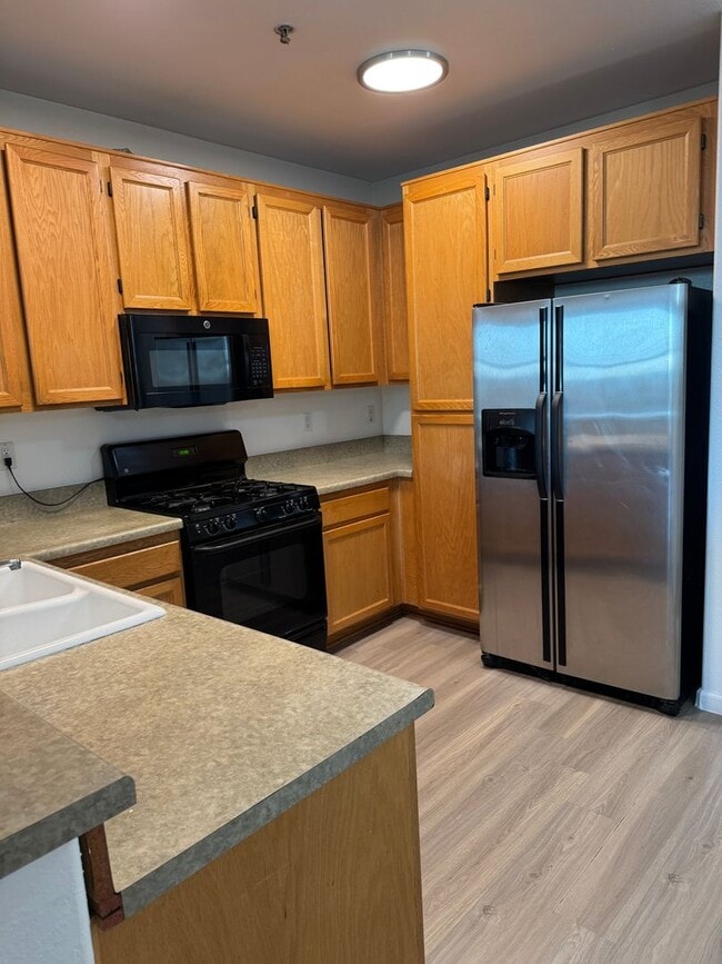 Building Photo - For Rent in South San Diego – Available Now!