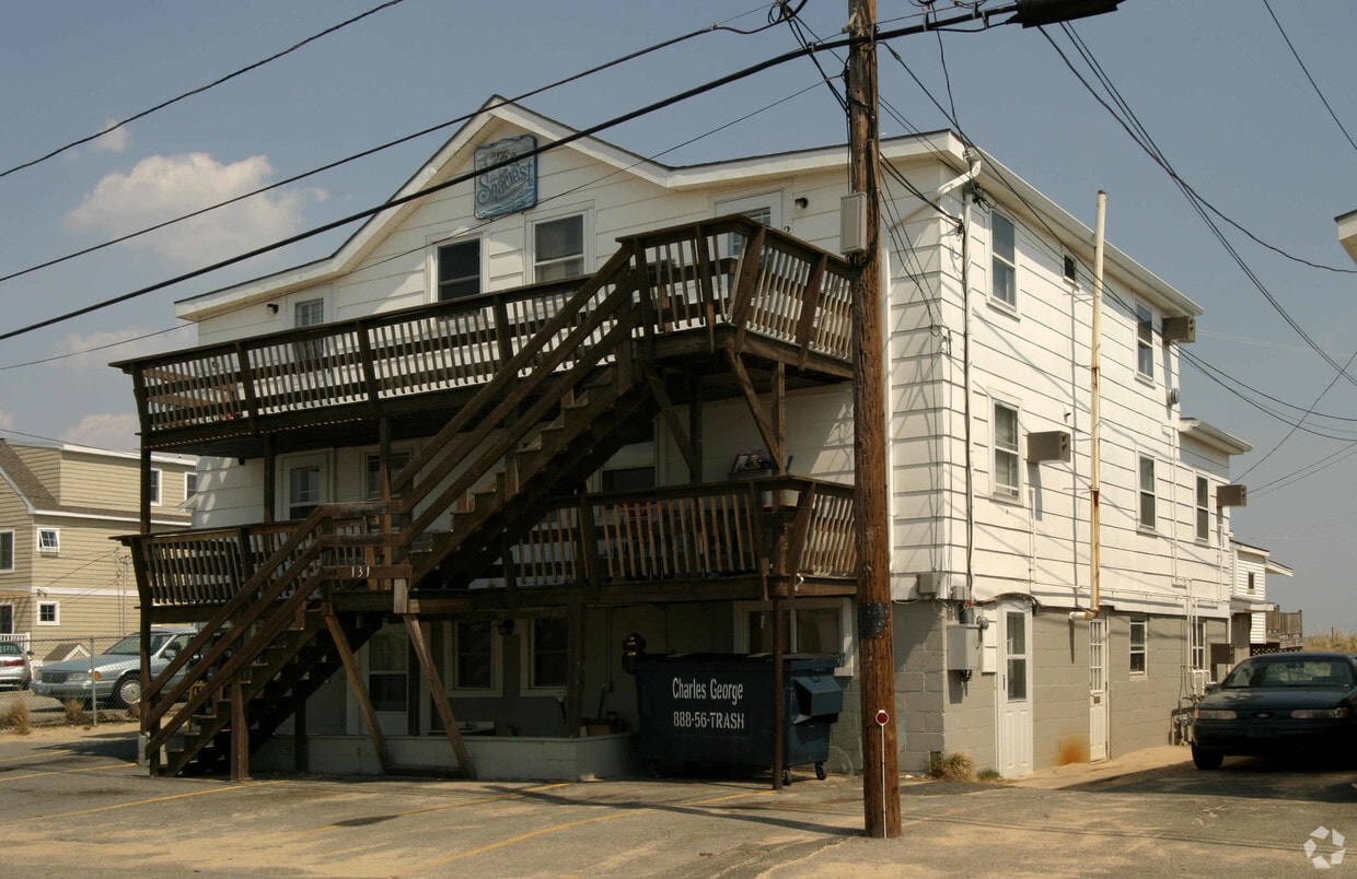 Foto del edificio - 131 Atlantic Ave