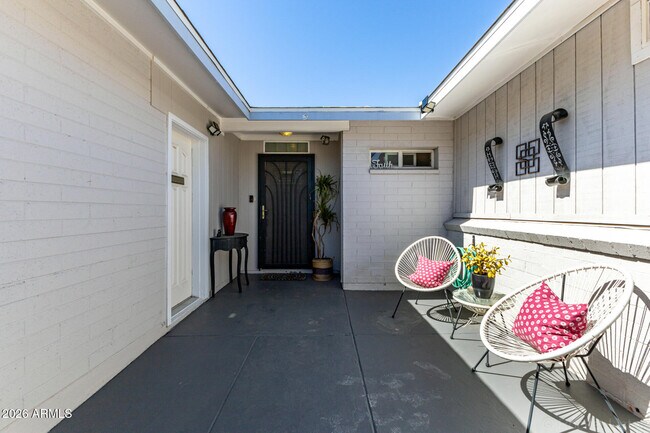 Foto del edificio - 9832 N 29th St