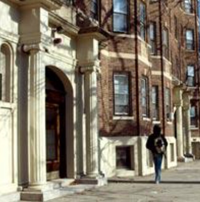 Foto del edificio - 1198 Commonwealth Ave