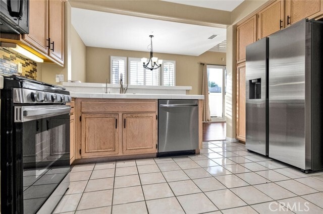 Building Photo - 110 Mira Mesa