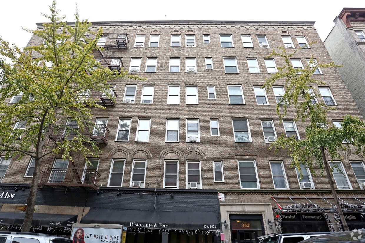 Foto del edificio - 621 9th Ave