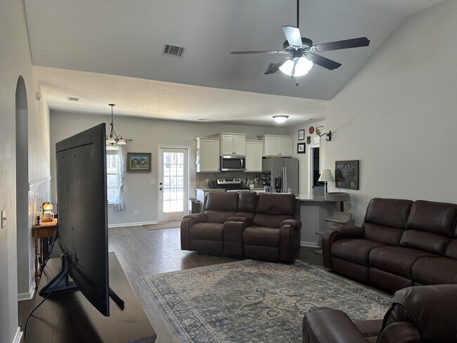 Foto del edificio - 27 Dove Run Dr