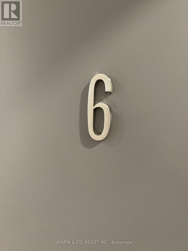 Photo du bâtiment - 79 Cedarvale Ave