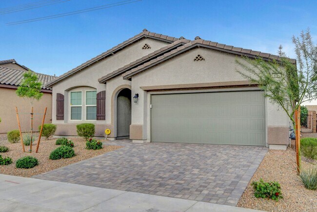 Foto del edificio - Beautiful Energy Star Home in Skye Hills