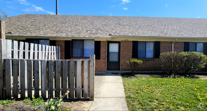 Building Photo - 3531 Spanish Villa Dr