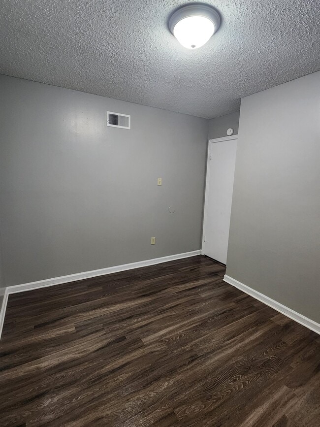 Foto del edificio - 4573 Appleville St