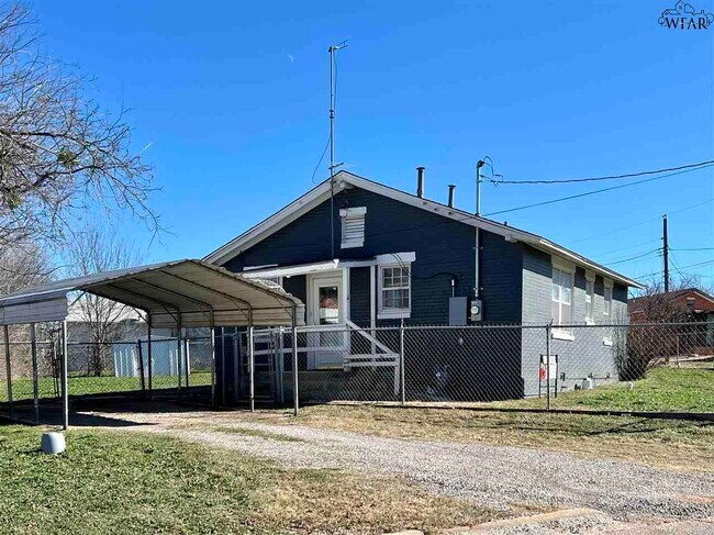 Building Photo - 1063 W Wenonah Blvd