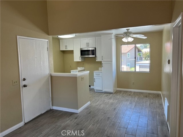 Building Photo - 3663 Country Oaks Loop