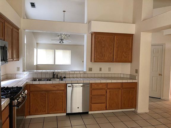 Building Photo - 1462 Gold Rush Ct