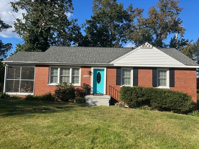 Building Photo - 8410 Holly Hill Rd
