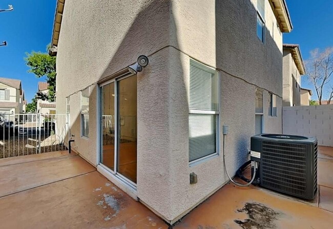 Building Photo - 4271 Olympic Point Dr